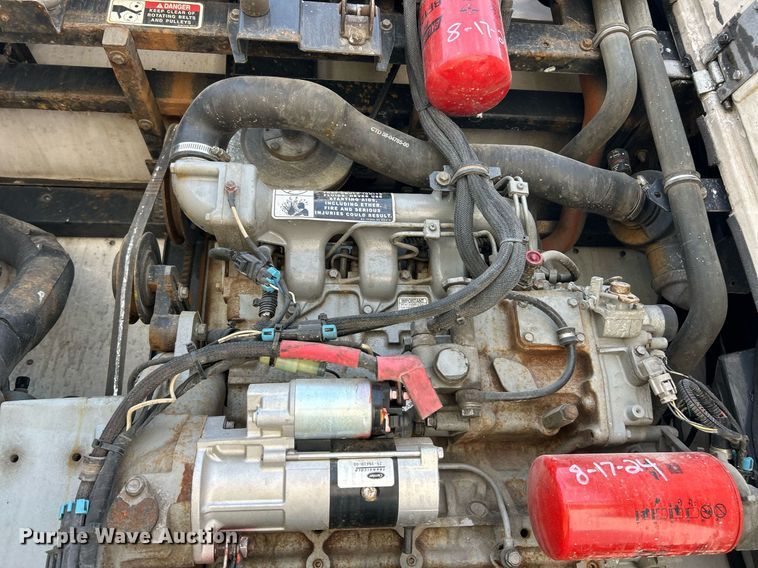 image for item EK8118 2011 Wabash refrigerated van trailer