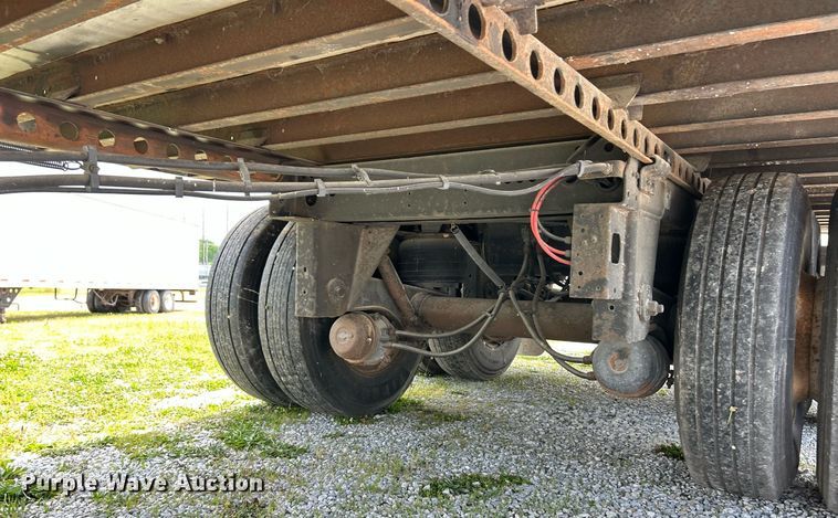 image for item EK8118 2011 Wabash refrigerated van trailer