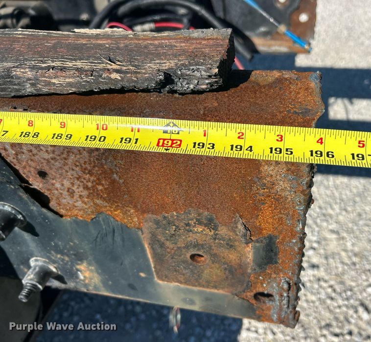 image for item EK8146 2015 Kenworth T370 truck cab and chassis