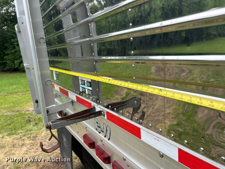 image for item EK8160 2012 Timpte grain trailer