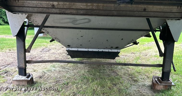 image for item EK8160 2012 Timpte grain trailer