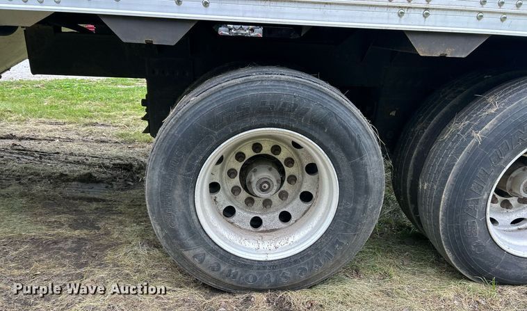 image for item EK8160 2012 Timpte grain trailer