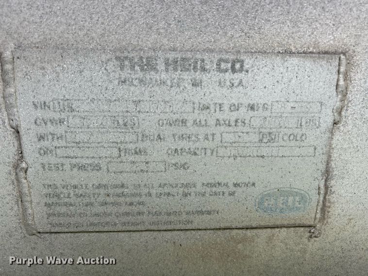 image for item EK8161 1989 Heil pneumatic dry bulk trailer