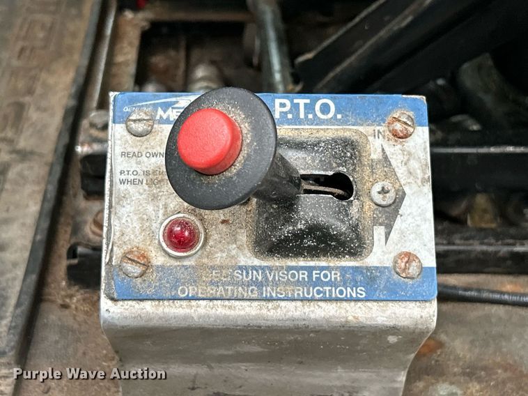 image for item EK8164 2014 Freightliner Cascadia 125 semi truck