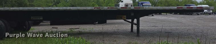 image for item EL2065 2006 Transcraft Eagle II flatbed trailer