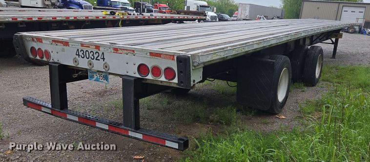 image for item EL2065 2006 Transcraft Eagle II flatbed trailer