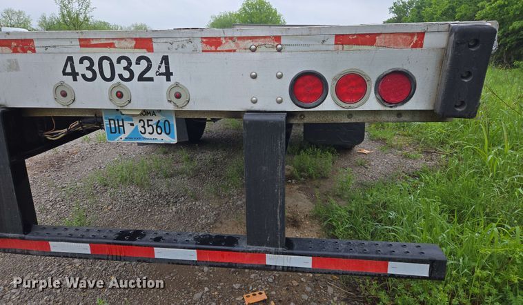 image for item EL2065 2006 Transcraft Eagle II flatbed trailer