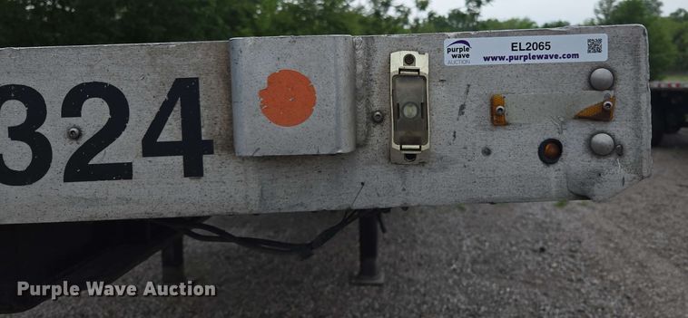 image for item EL2065 2006 Transcraft Eagle II flatbed trailer