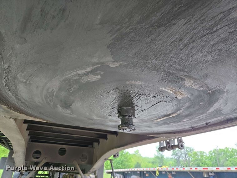 image for item EL2065 2006 Transcraft Eagle II flatbed trailer