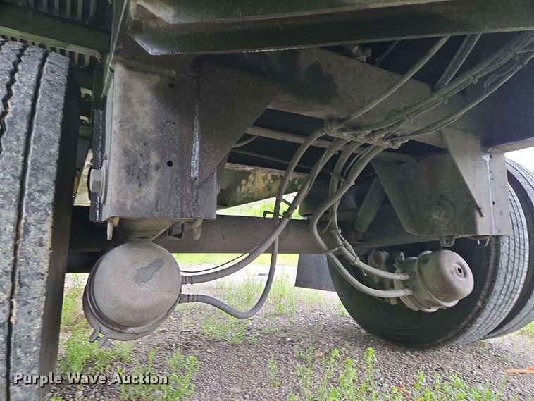 image for item EL2065 2006 Transcraft Eagle II flatbed trailer