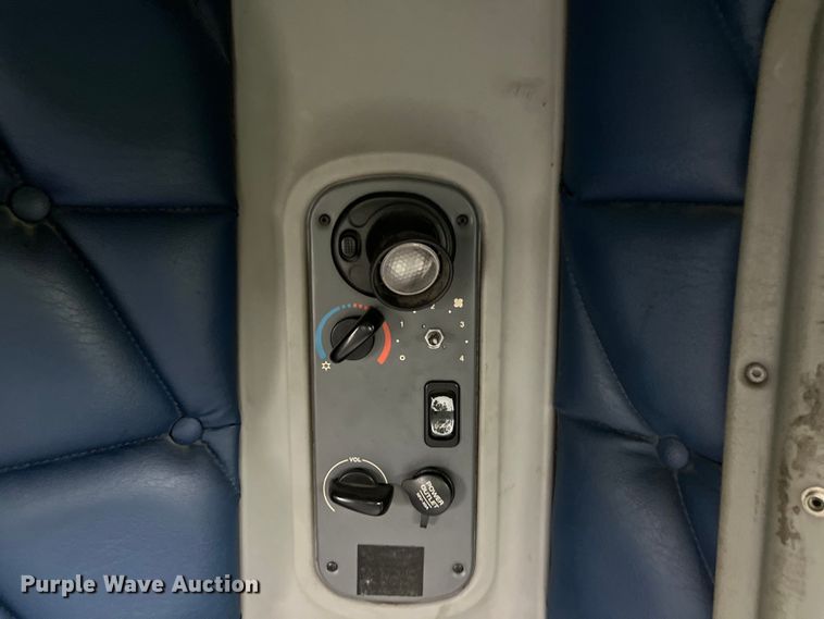 image for item EL2068 2007 Freightliner Century Class semi truck