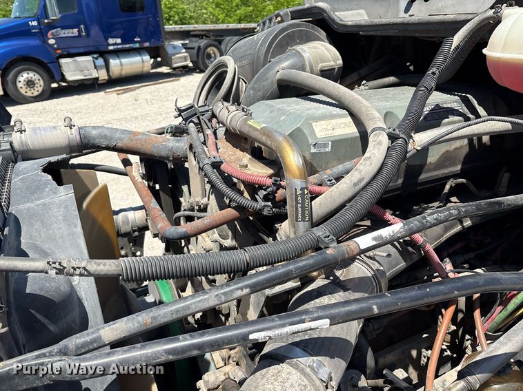 image for item EL2068 2007 Freightliner Century Class semi truck