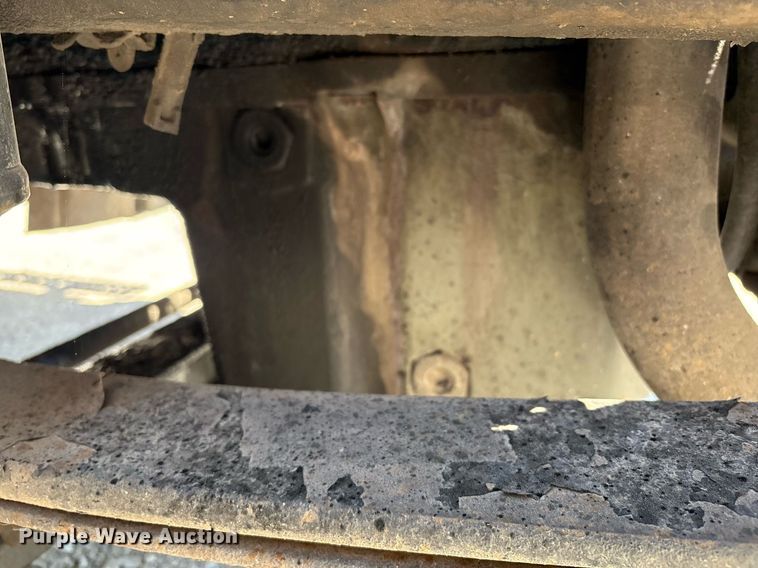 image for item EL2068 2007 Freightliner Century Class semi truck