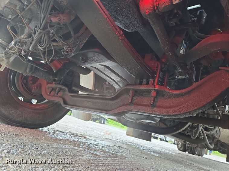 image for item EL2069 2006 Peterbilt 379 semi truck