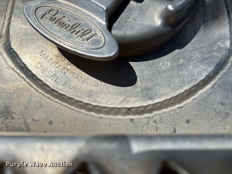 image for item EL2103 2017 Peterbilt 337 truck cab and chassis