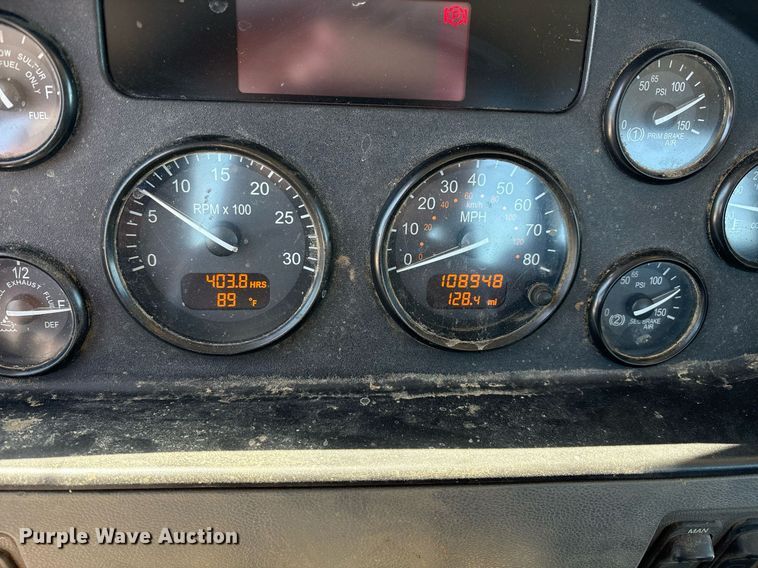 image for item EL2103 2017 Peterbilt 337 truck cab and chassis