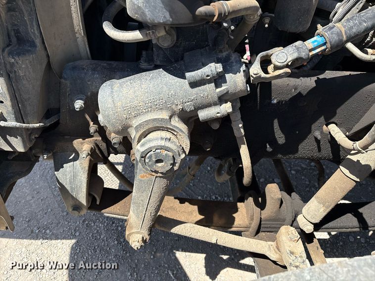 image for item EL2103 2017 Peterbilt 337 truck cab and chassis