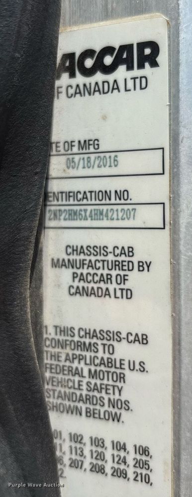 image for item EL2105 2017 Peterbilt 337 truck cab and chassis