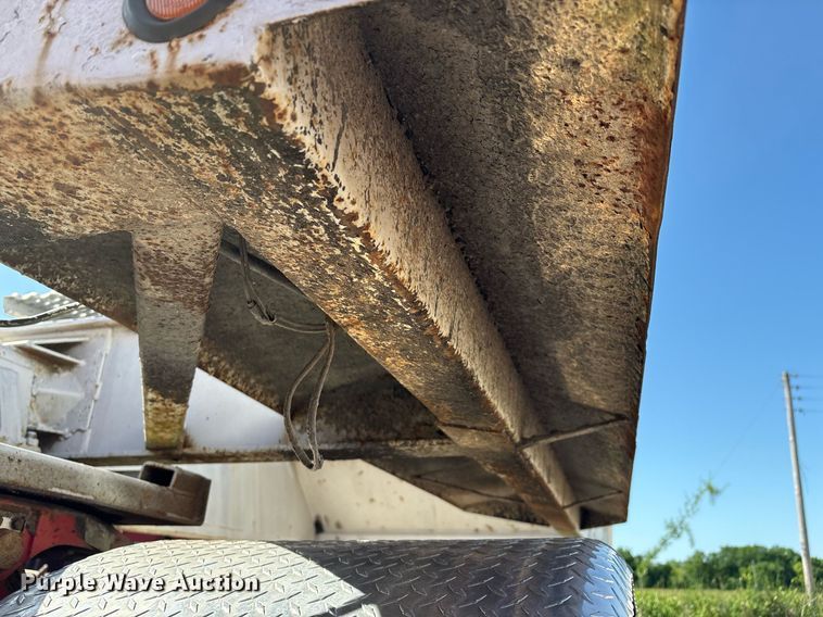 image for item EM2508 1999 Roadmaster G440 bottom dump trailer