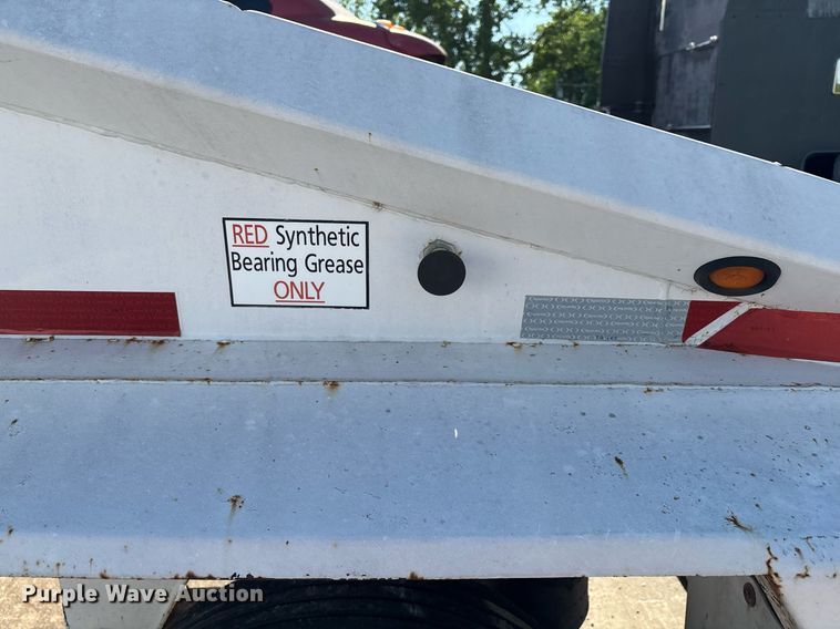 image for item EM2508 1999 Roadmaster G440 bottom dump trailer