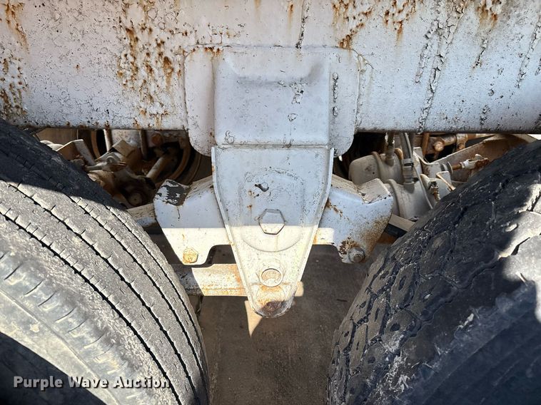 image for item EM2508 1999 Roadmaster G440 bottom dump trailer