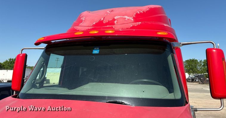 image for item EM2510 2010 International ProStar Premium semi truck