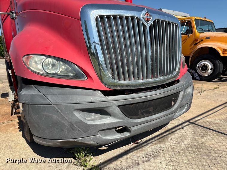 image for item EM2510 2010 International ProStar Premium semi truck