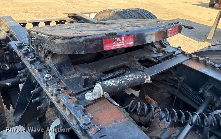 image for item EM2510 2010 International ProStar Premium semi truck