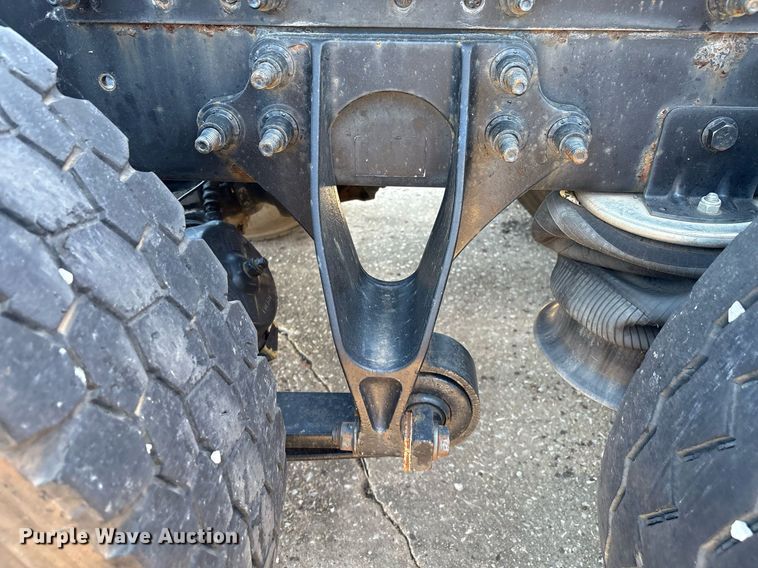 image for item EM2510 2010 International ProStar Premium semi truck