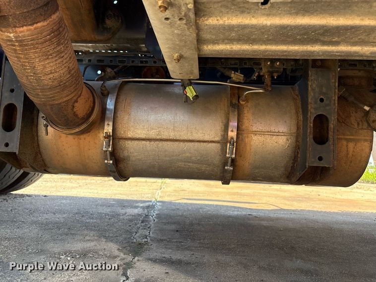 image for item EM2510 2010 International ProStar Premium semi truck