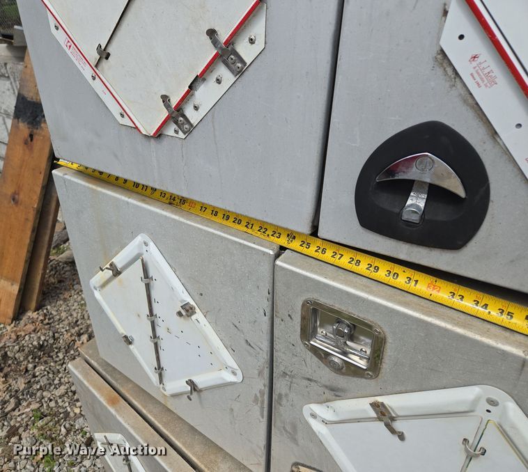 image for item EM7010 (6) toolboxes 