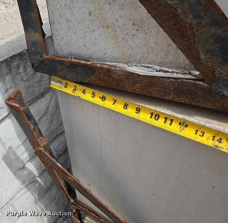 image for item EM7010 (6) toolboxes 