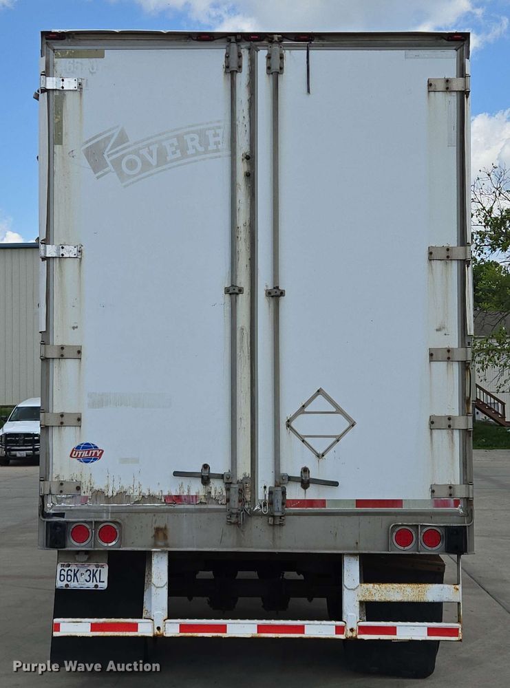 image for item EM7283 2007 Utility Trailer Manufacturer dry van trailer