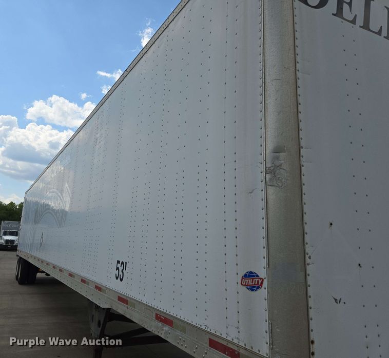 image for item EM7283 2007 Utility Trailer Manufacturer dry van trailer