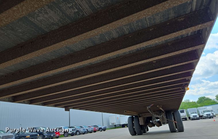 image for item EM7283 2007 Utility Trailer Manufacturer dry van trailer