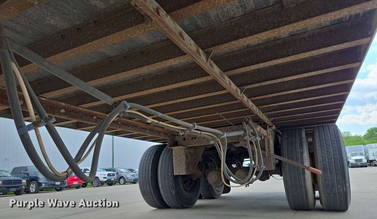 image for item EM7283 2007 Utility Trailer Manufacturer dry van trailer