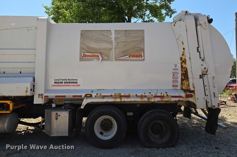 image for item EM7340 2017 Peterbilt 320 refuse truck