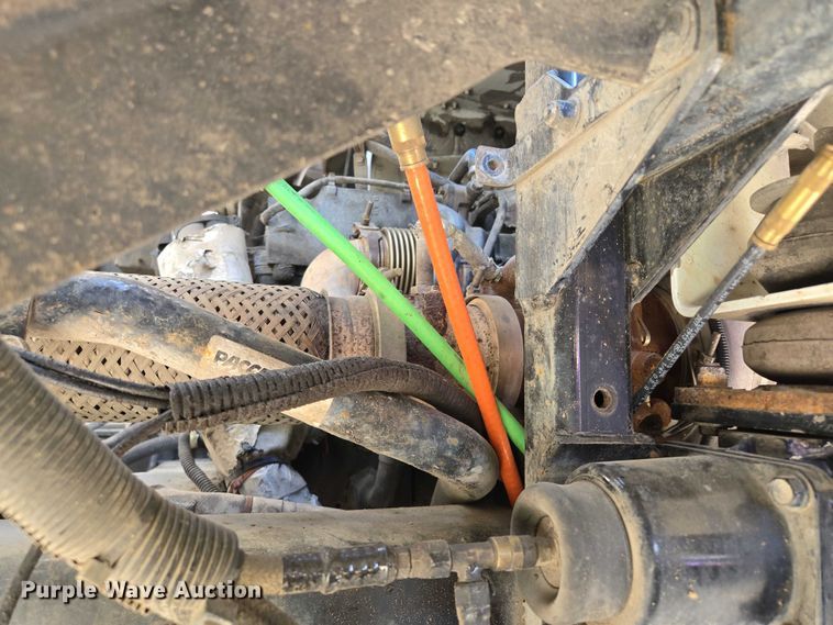 image for item EM7340 2017 Peterbilt 320 refuse truck