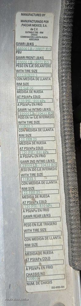 image for item EM7340 2017 Peterbilt 320 refuse truck