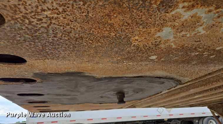 image for item EM7356 1998 Trailmobile dry van trailer