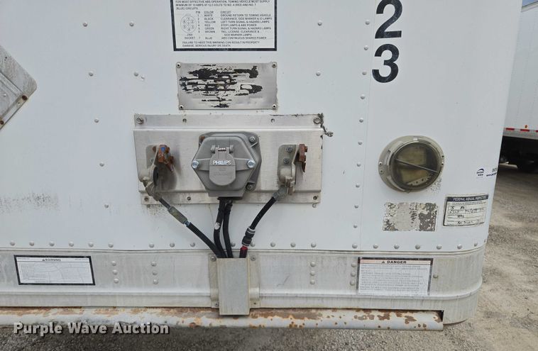 image for item EM7359 2006 Great Dane dry van trailer