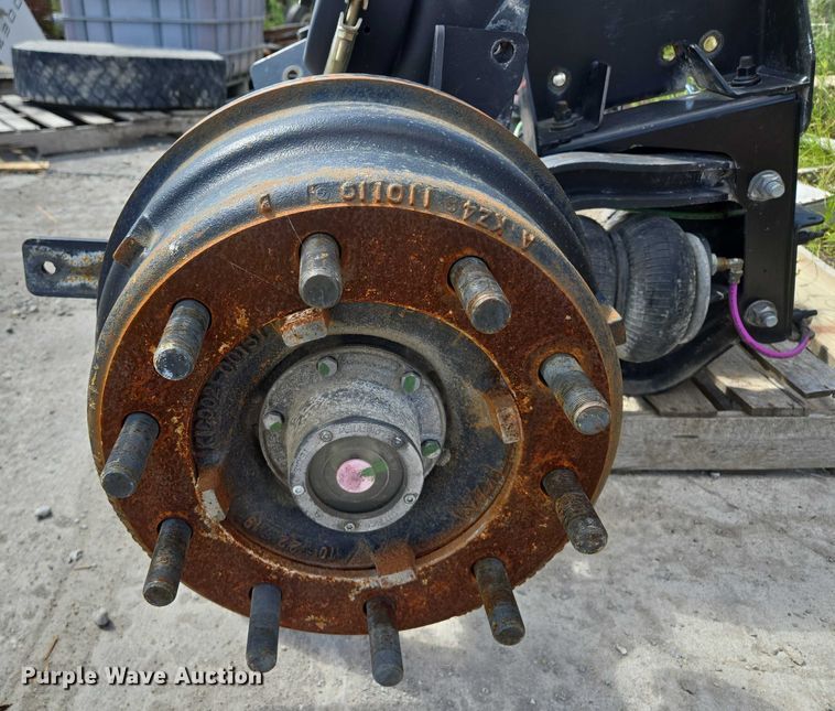 image for item EM7369 Link pusher axle