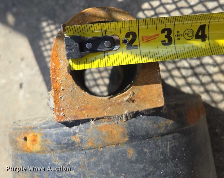 image for item EM7371 Parker hydraulic lift cylinder