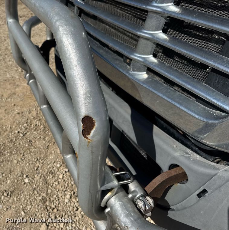 image for item EN4559 2016 Freightliner Cascadia Evolution semi truck