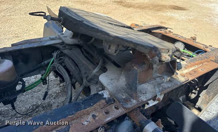 image for item EN4559 2016 Freightliner Cascadia Evolution semi truck