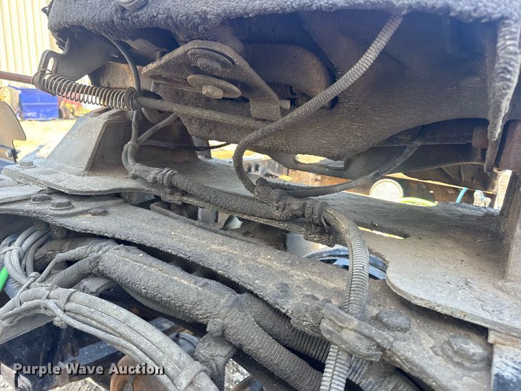 image for item EN4559 2016 Freightliner Cascadia Evolution semi truck