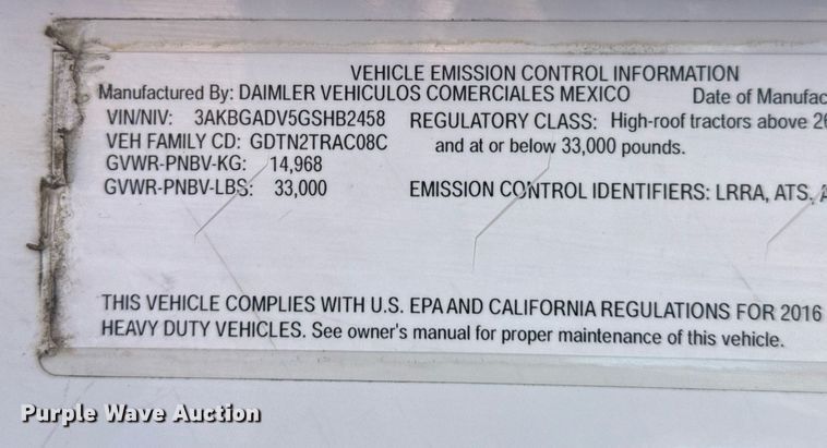 image for item EN4559 2016 Freightliner Cascadia Evolution semi truck