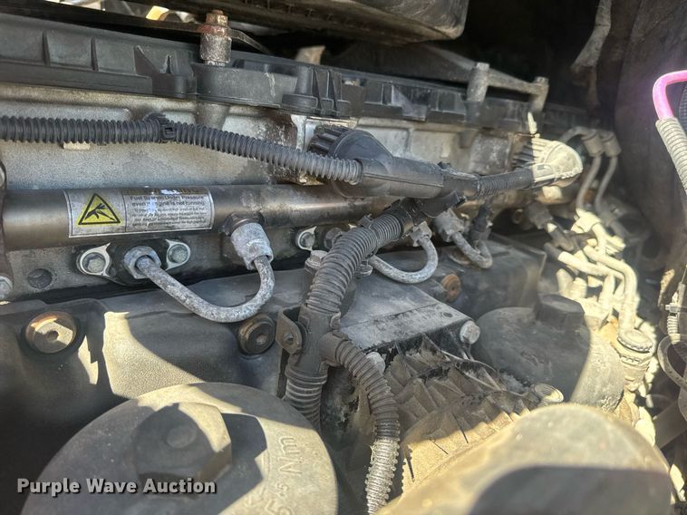 image for item EN4560 2016 Freightliner Cascades Evolution semi truck