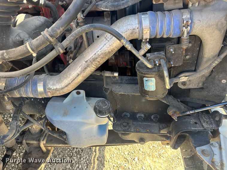 image for item EN4561 2014 Freightliner M2 semi truck