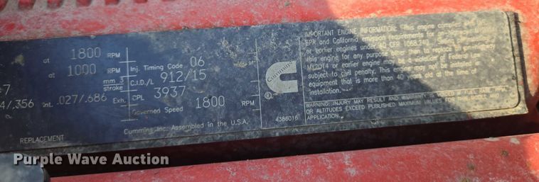 image for item EN8039 2014 Kenworth T680 semi truck